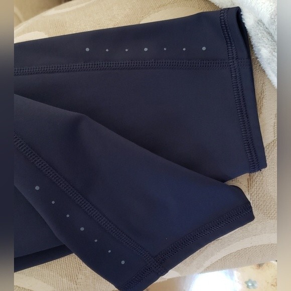 Athleta Women's Navy Blue Rainier 2 in 1 Tights Size M - Picture 8 of 9